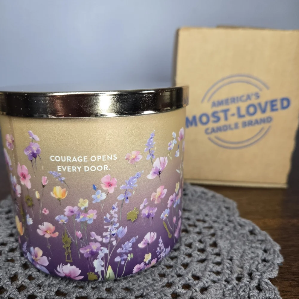 New - Disney Princess Rapunzel Candle Bath & Body Works 3-wick 14.5oz